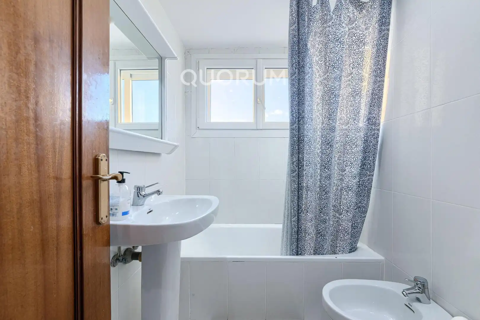 Baño de Piso en venta en Sopela con Calefacción, Terraza y Trastero