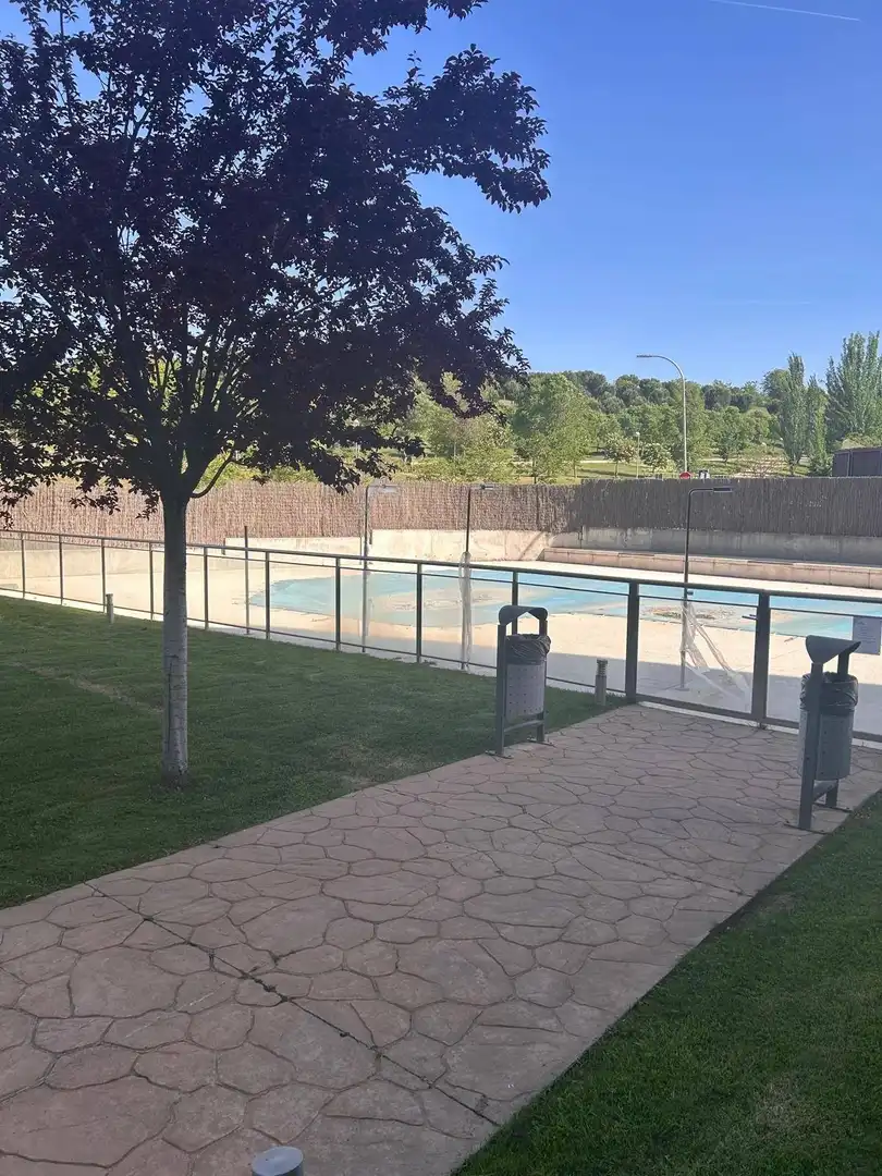 Pis de lloguer a Sanchinarro