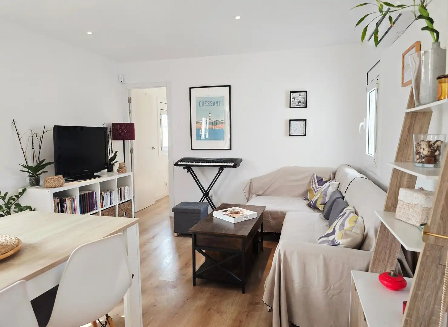 Sala de estar de Ático en venta en Barcelona con Aire acondicionado, Calefacción y Parquet