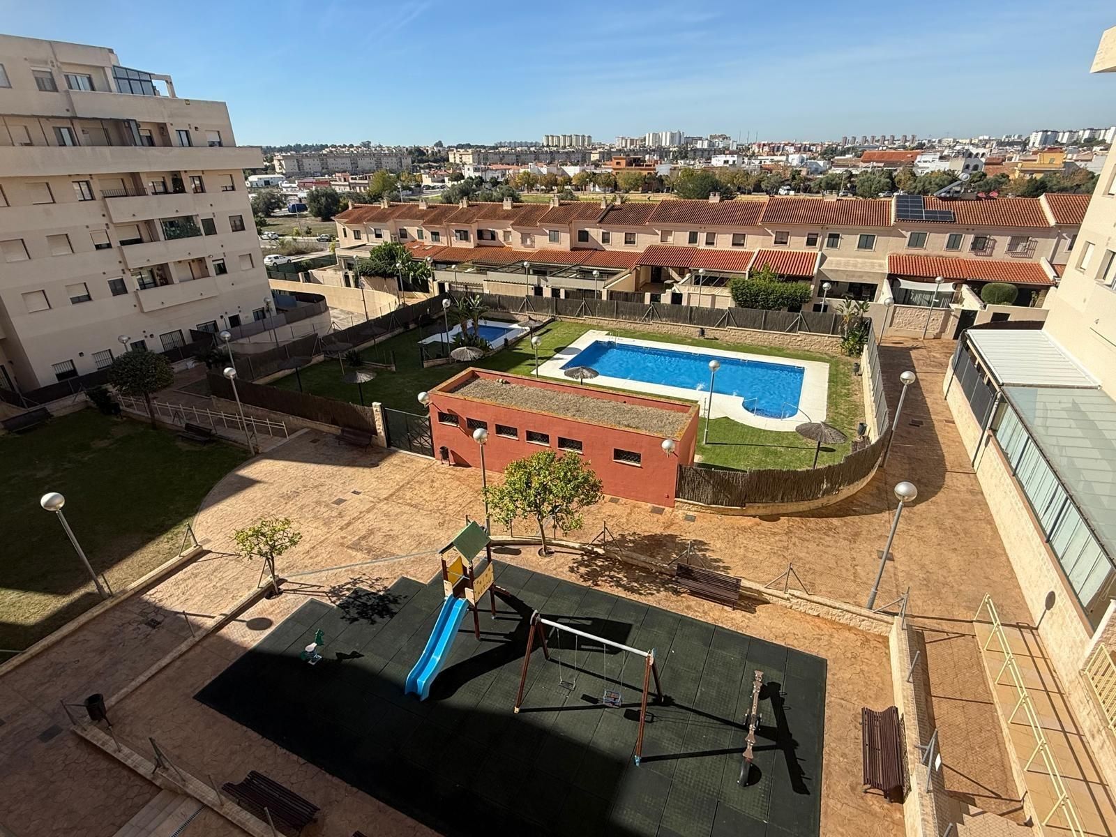 Swimming pool of Flat for sale in Jerez de la Frontera  with Air Conditioner, Private garden and Terrace