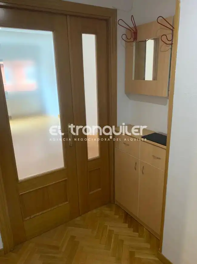 Flat for sale in Madrid  with Parquet flooring and Swimming Pool