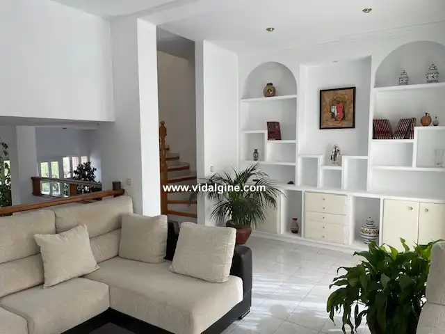 Casa con terraza en venta en Carrer Sant Pere Màrtir, imagen 2