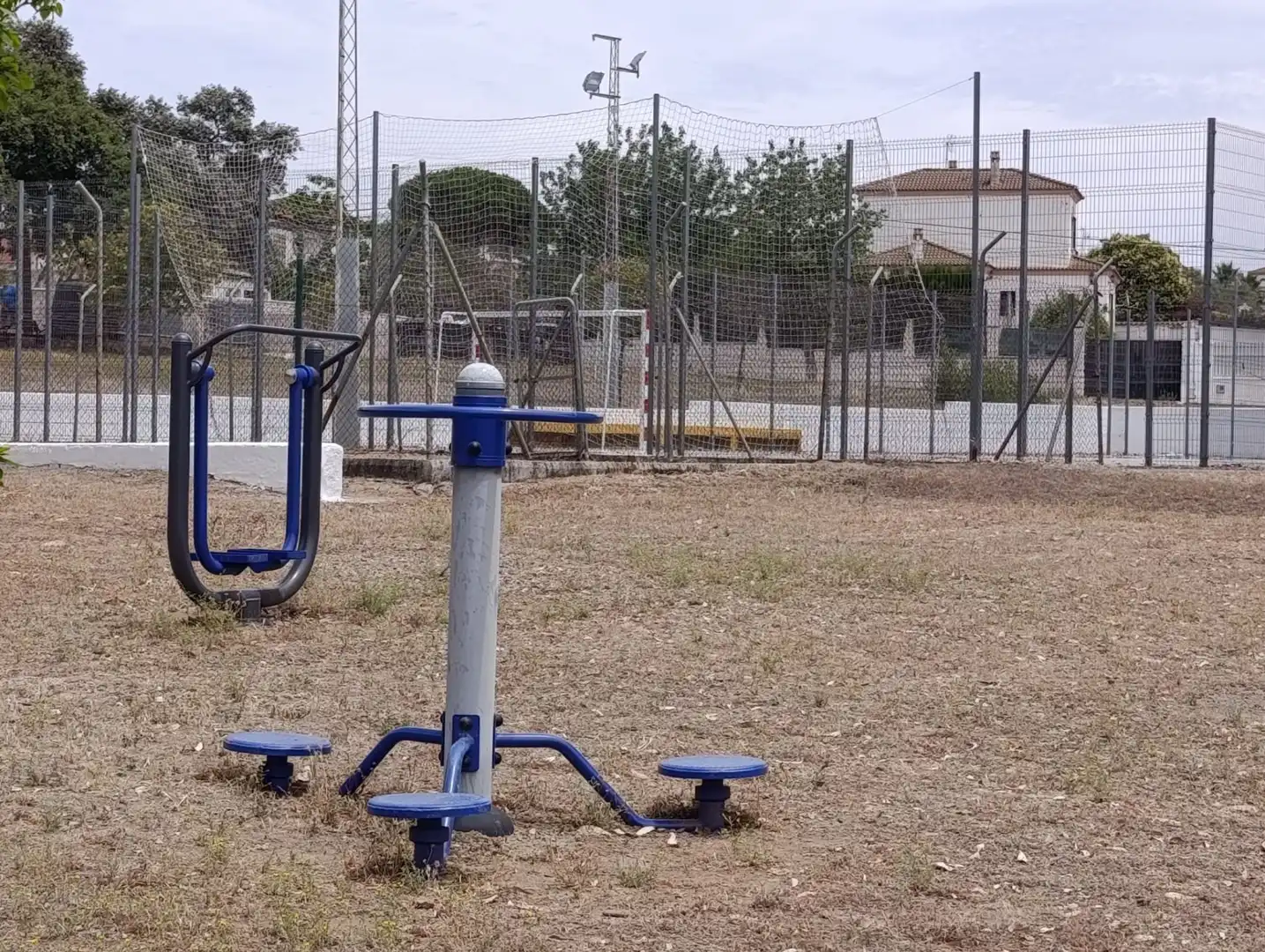 Parking de Casa o chalet de alquiler en Castilblanco de los Arroyos con Jardín privado, Terraza y Piscina