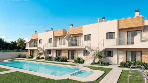Apartamento en planta baja con 3 dormitorios y terraza en San Javier