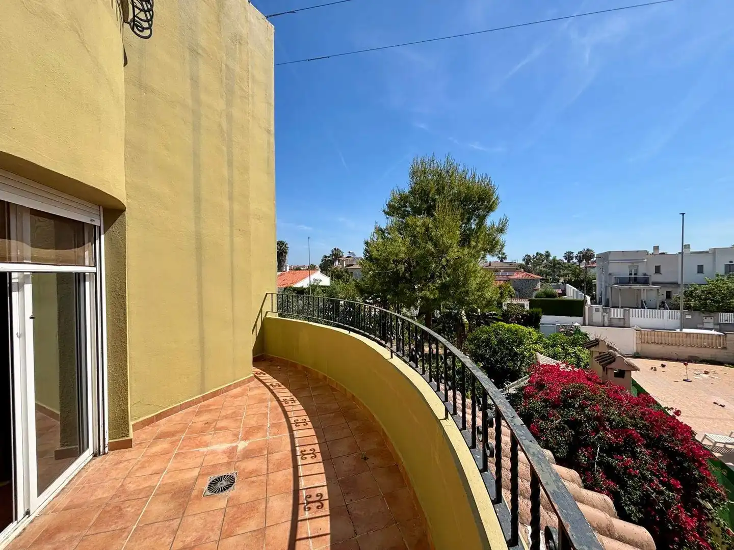 Terrace of Houses for sale in Daimús  with Private garden, Terrace and Storage room