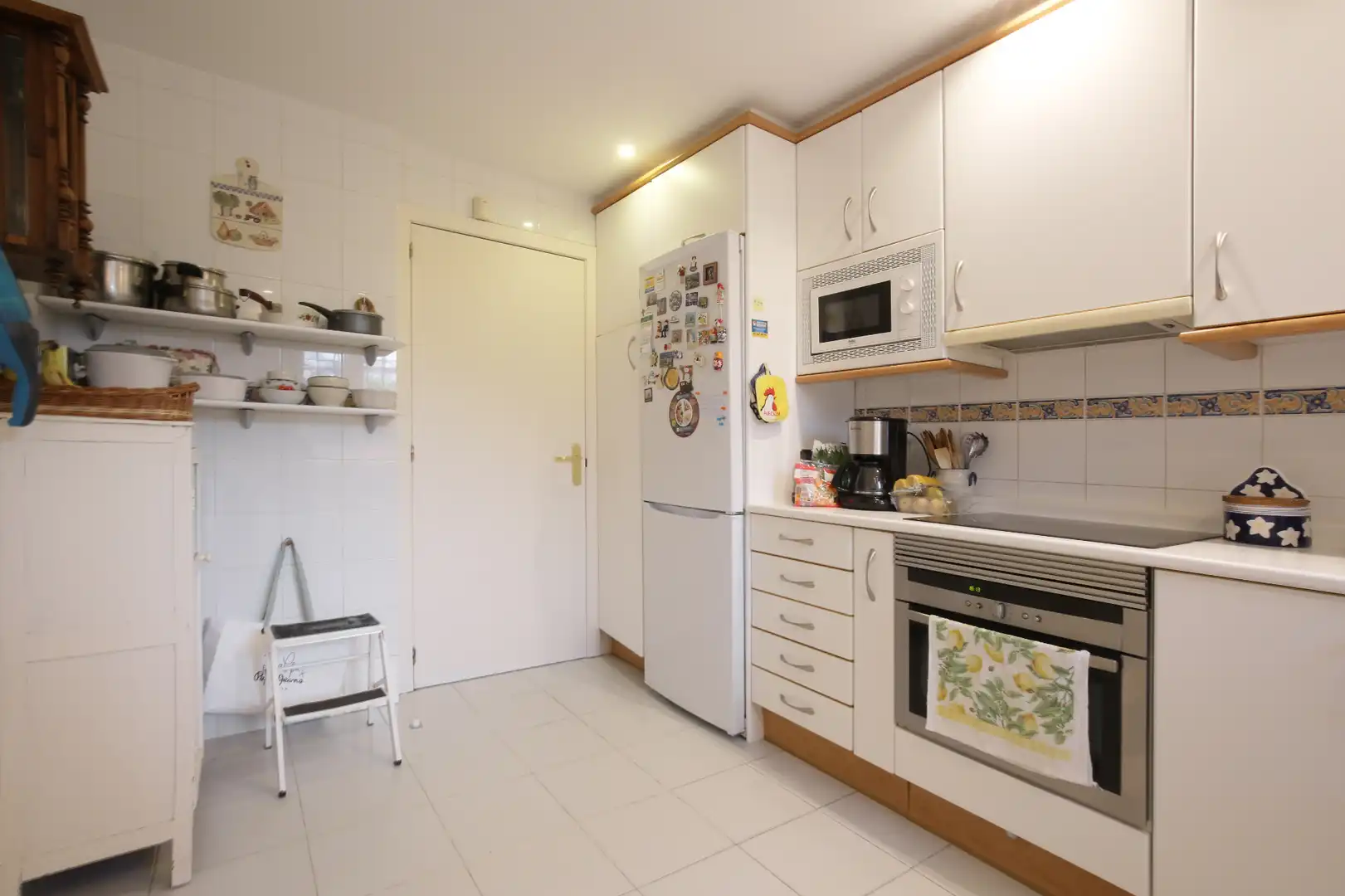 Kitchen of Houses for sale in Las Rozas de Madrid  with Air Conditioner and Heating