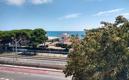 Exterior view of Flat for sale in Malgrat de Mar  with Private garden, Terrace and Balcony