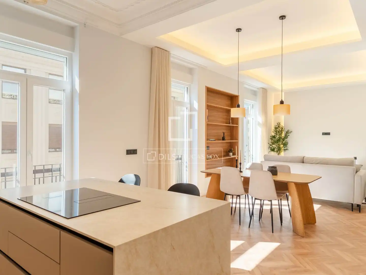 Dining room of Flat for sale in L'Eixample