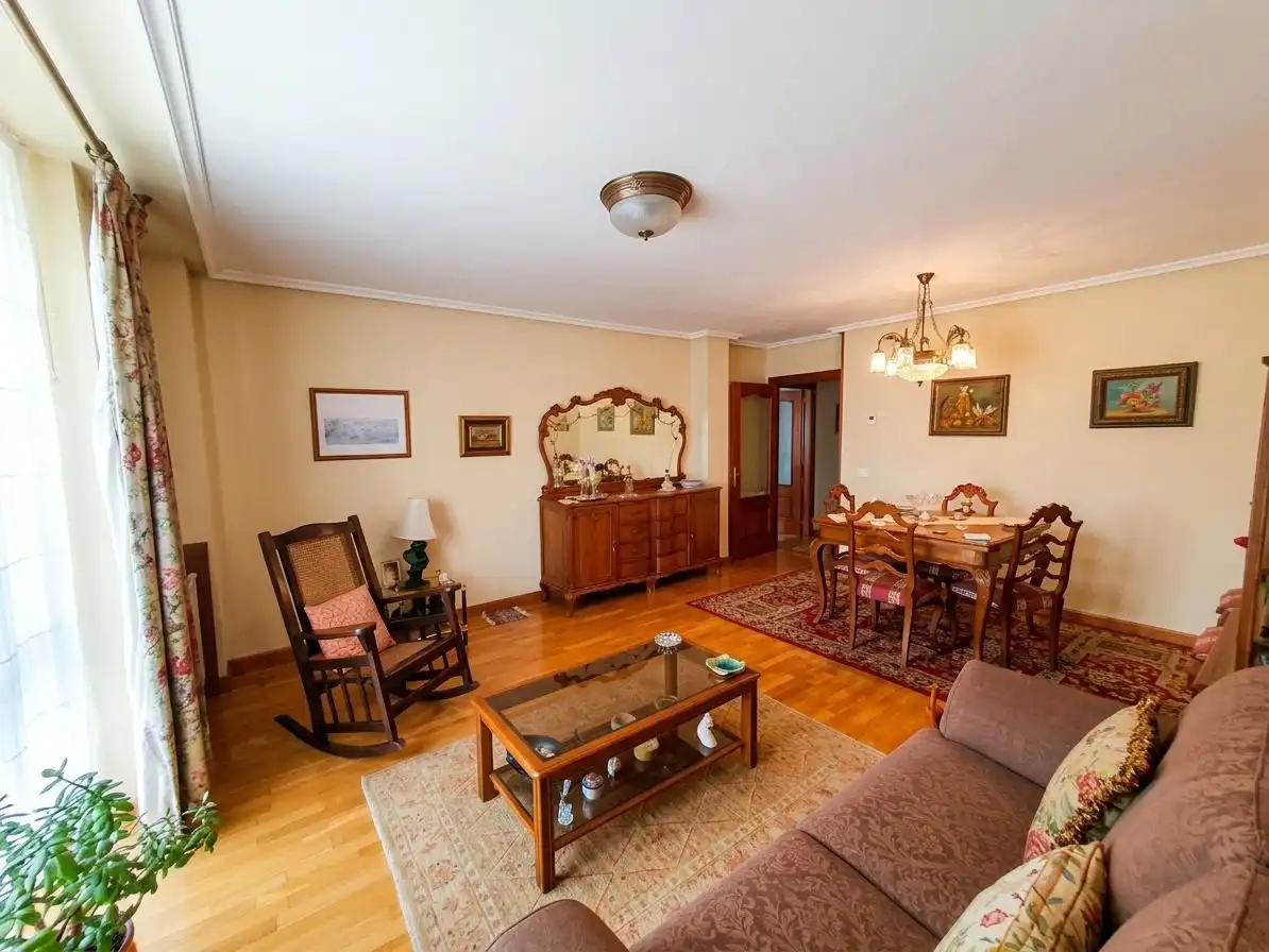Wohnzimmer von Wohnung zum Verkauf in Grado mit Heizung, Terrasse und Abstellraum