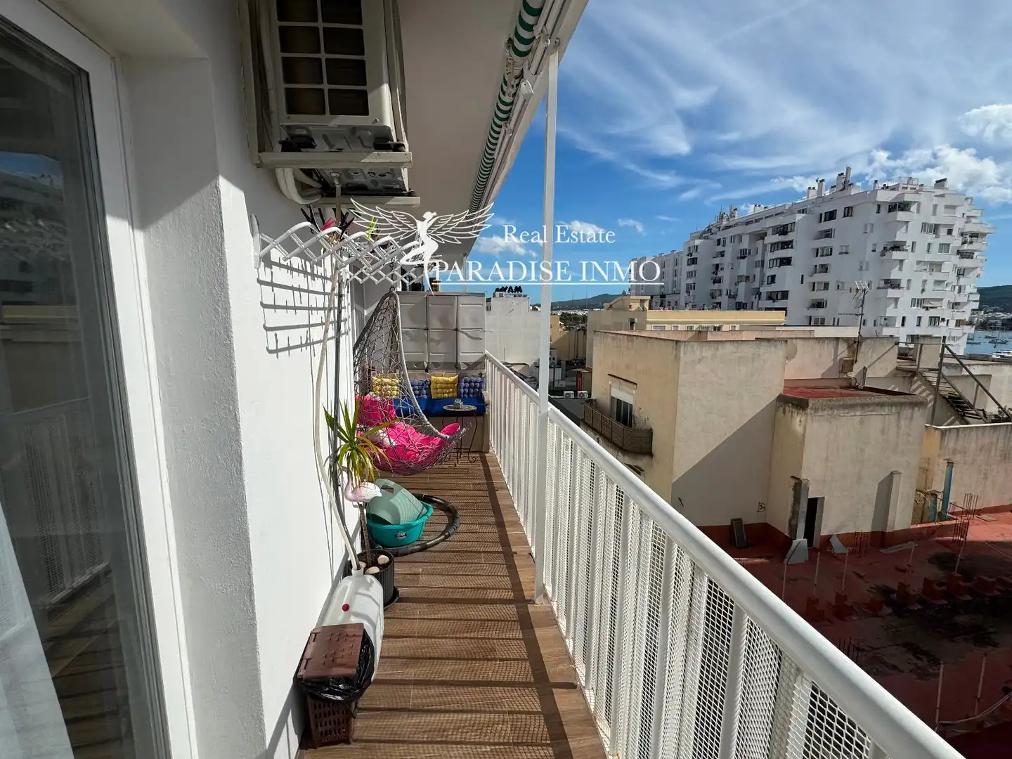 Vista exterior de Pis en venda en Sant Antoni de Portmany amb Aire condicionat, Calefacció i Terrassa