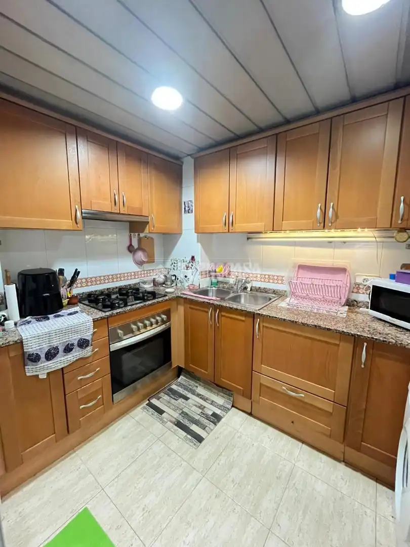 Cocina de Piso en venta en Barcelona con Balcón