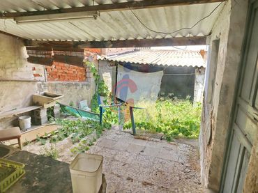Casa amb jardí en venda a Calle San Pedro 26