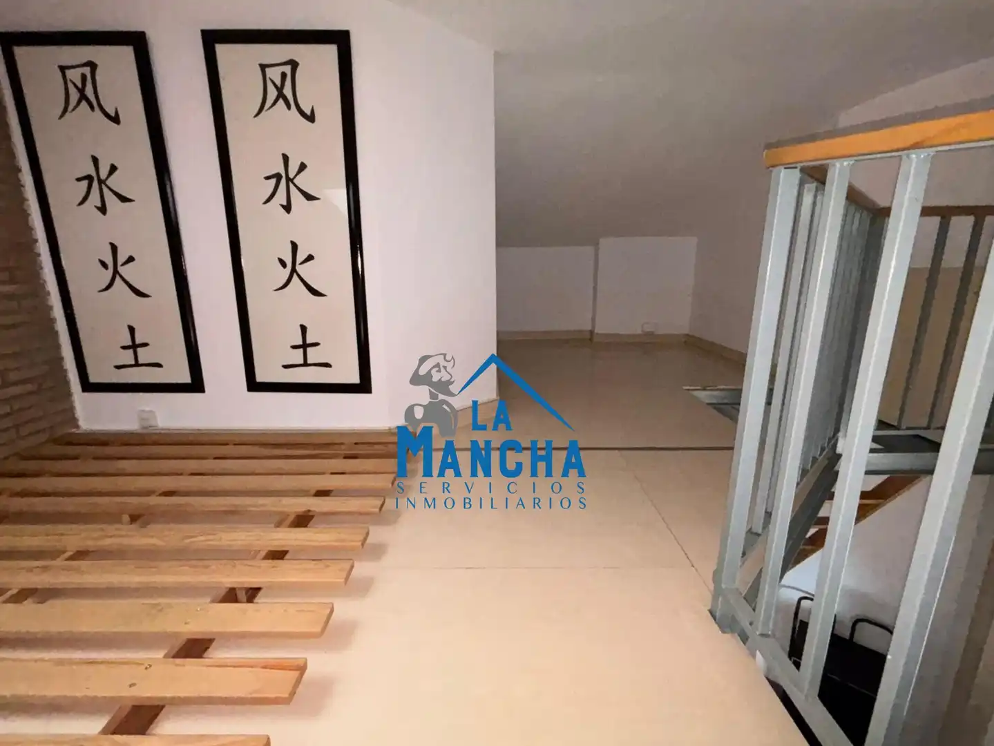 Ático en venta en Albacete con Aire acondicionado, Calefacción y Terraza