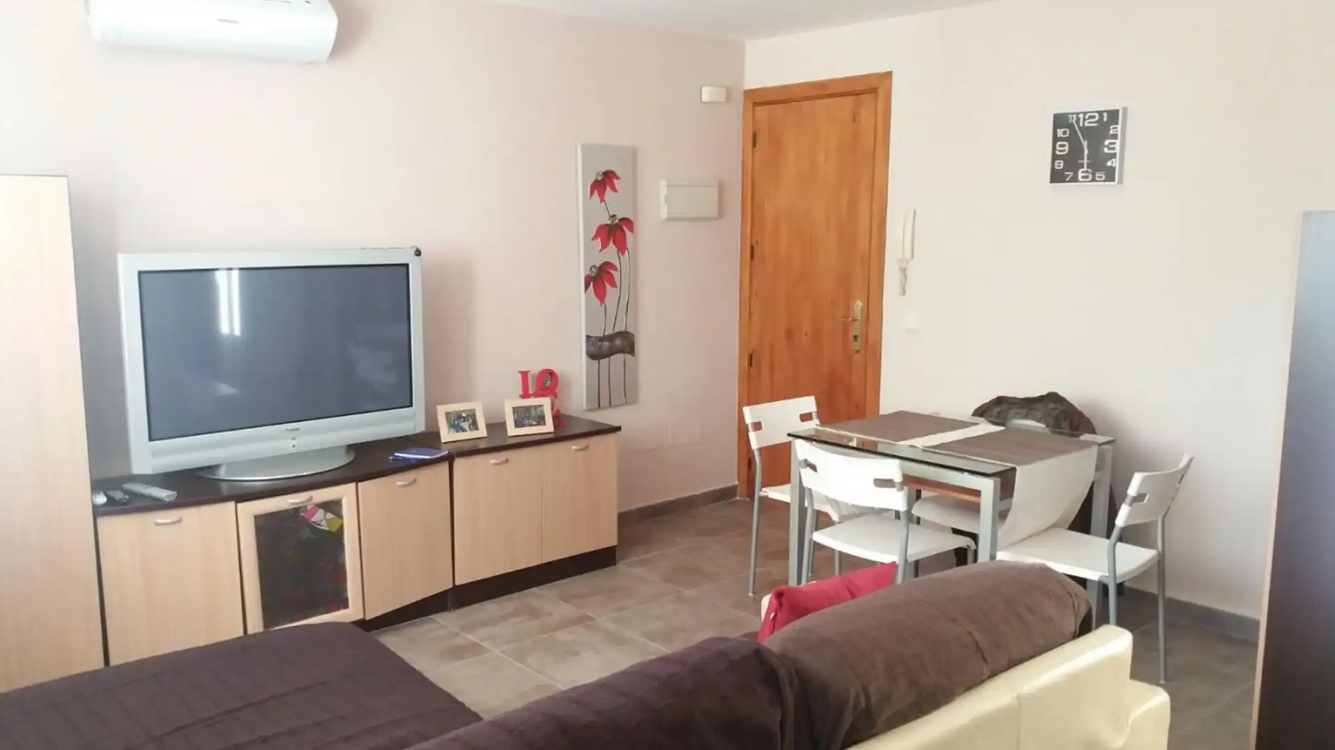 Living room of Attic for sale in Estepona  with Air Conditioner, Terrace and Storage room