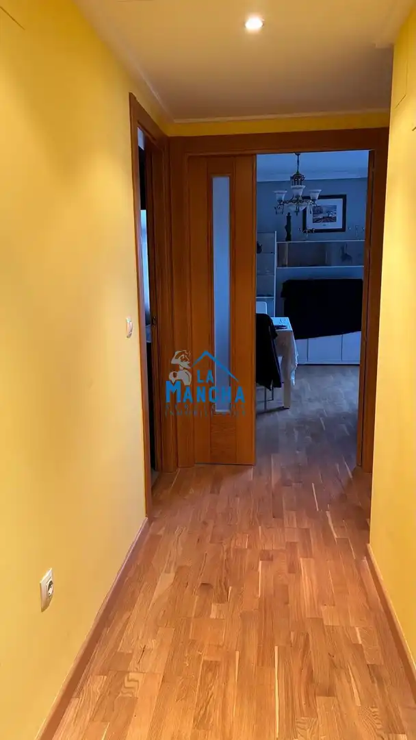 Apartamento en venta en Albacete con Calefacción, Trastero y Amueblado