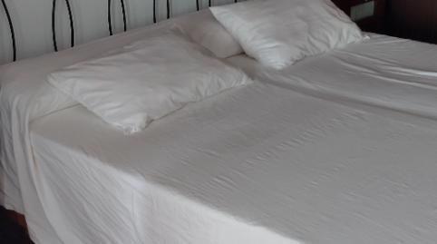 Foto 3 de Ático en venta en La Carihuela - Los Nidos, Málaga