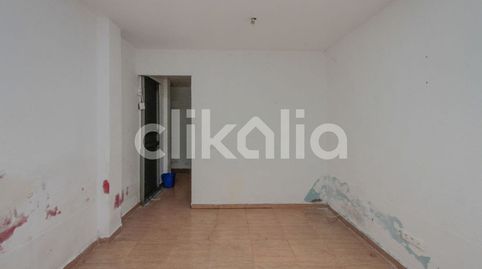 Foto 3 de Piso en venta en Santa Rosa, Santa Coloma de Gramenet