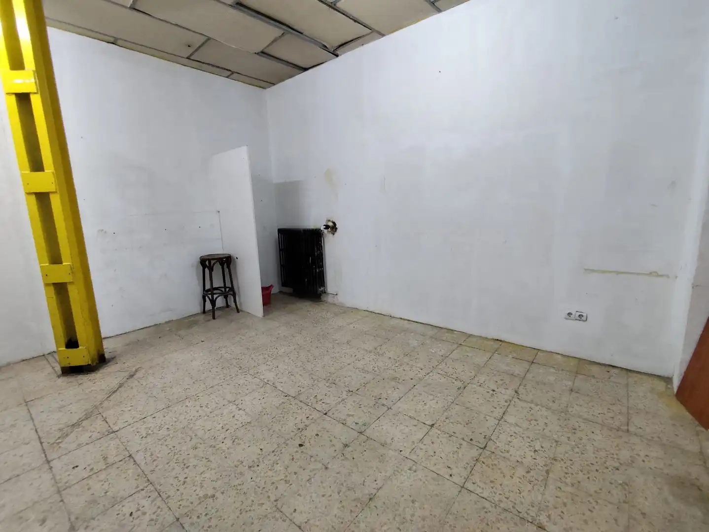 Local comercial en venta en Calle de Magallanes