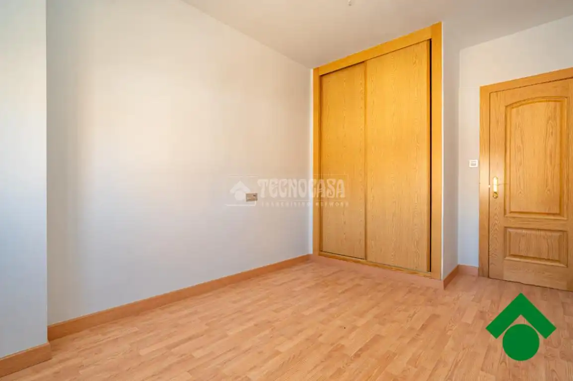 Habitación de Piso en venta en Pinos Puente