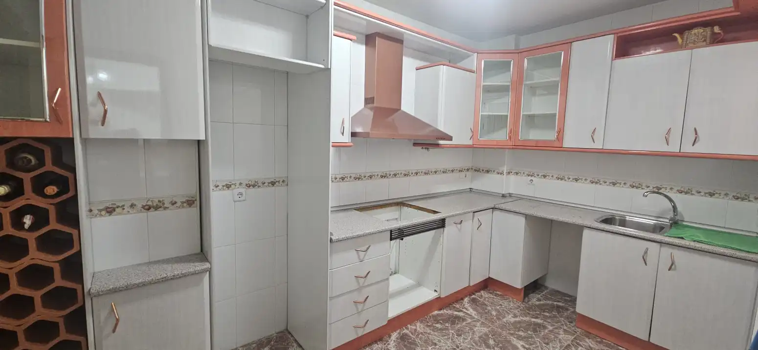 Kitchen of Flat for sale in Molina de Segura  with Air Conditioner, Furnished and Balcony