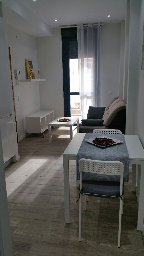 Living room of Apartment to rent in  Madrid Capital  with Air Conditioner, Heating and Terrace
