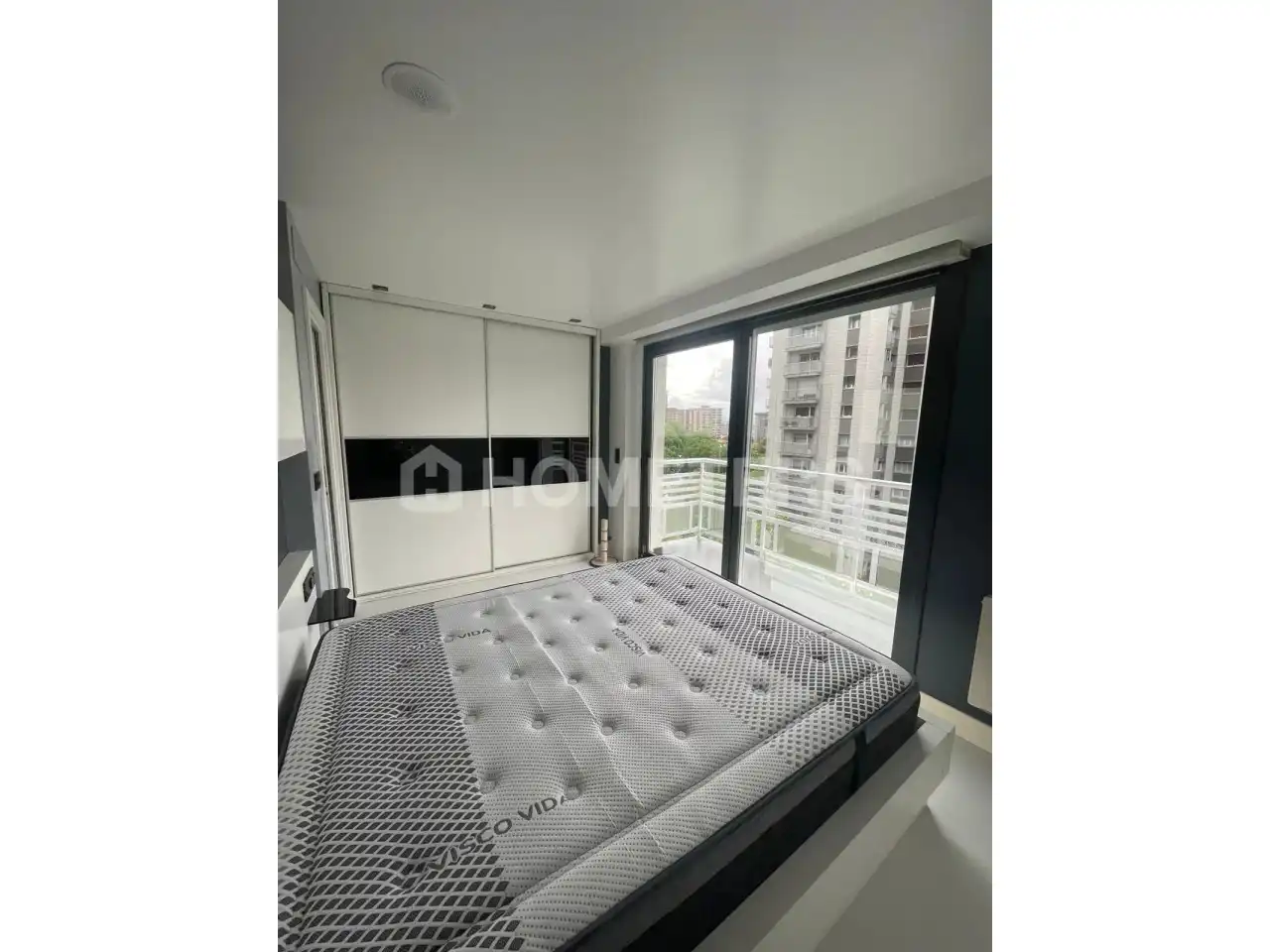 Habitación de Piso en venta en Donostia - San Sebastián  con Aire acondicionado y Jacuzzi