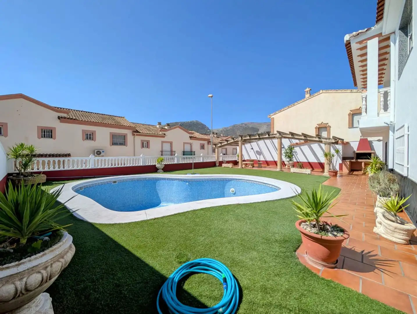 Piscina de Casa o xalet en venda en Loja amb Terrassa i Piscina