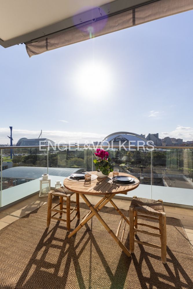 Terraza de Apartamento en venta en  Valencia Capital con Aire acondicionado, Calefacción y Jardín privado