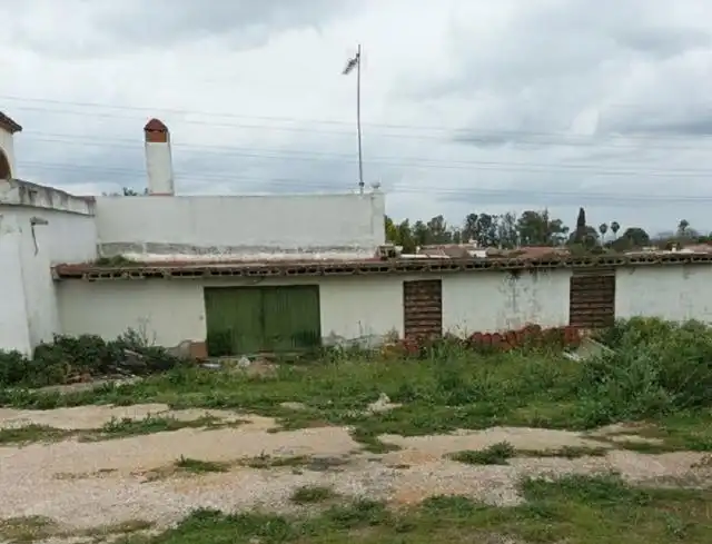 Chalet con piscina en venta en Calle Salvia, imagen 3