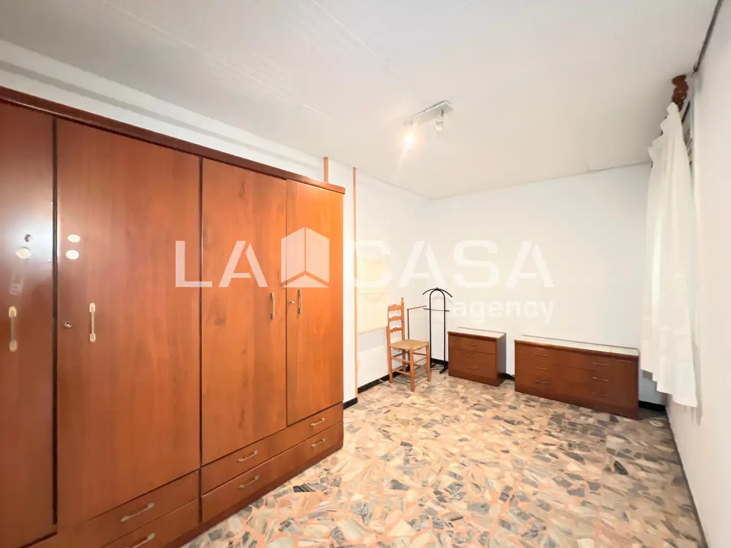 Flat for sale in Badalona  with Balcony