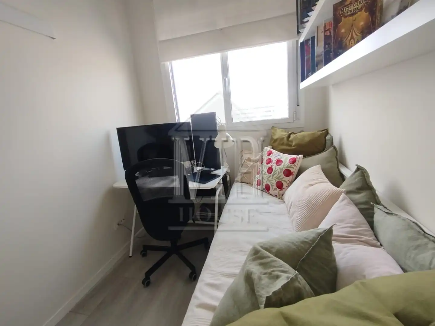 Sala de estar de Piso en venta en Badalona con Aire acondicionado, Calefacción y Parquet