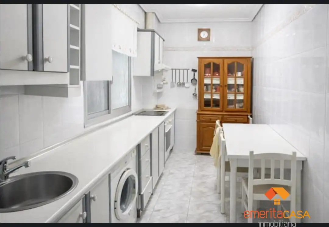 Cocina de Piso en venta en Cáceres con Aire acondicionado y Terraza