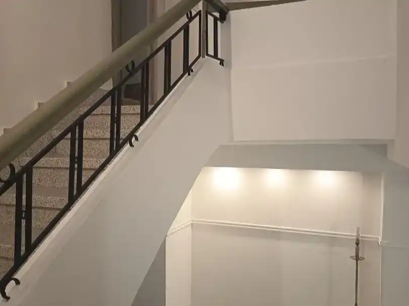 Casa adosada en venda en Valdepeñas amb Balcó