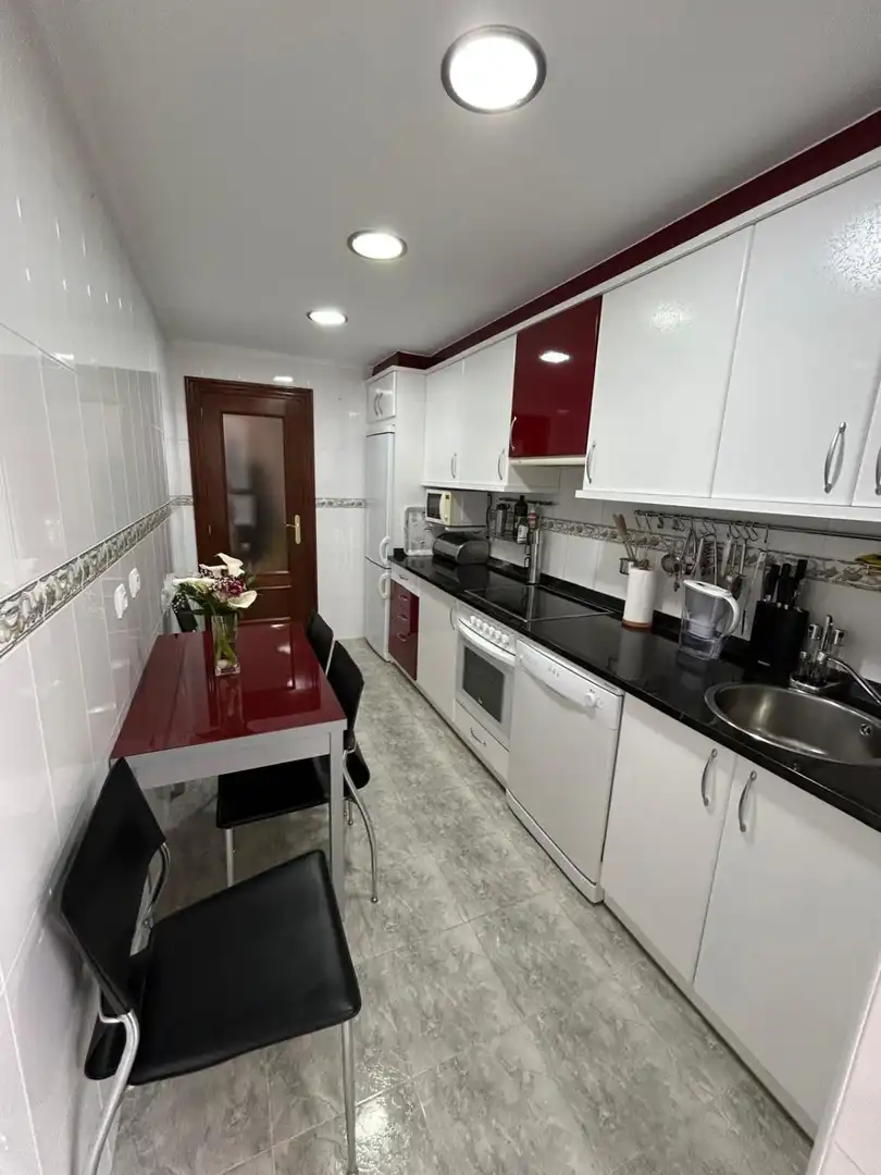 Flat with pool for sale in La Merced 25, imagen 24
