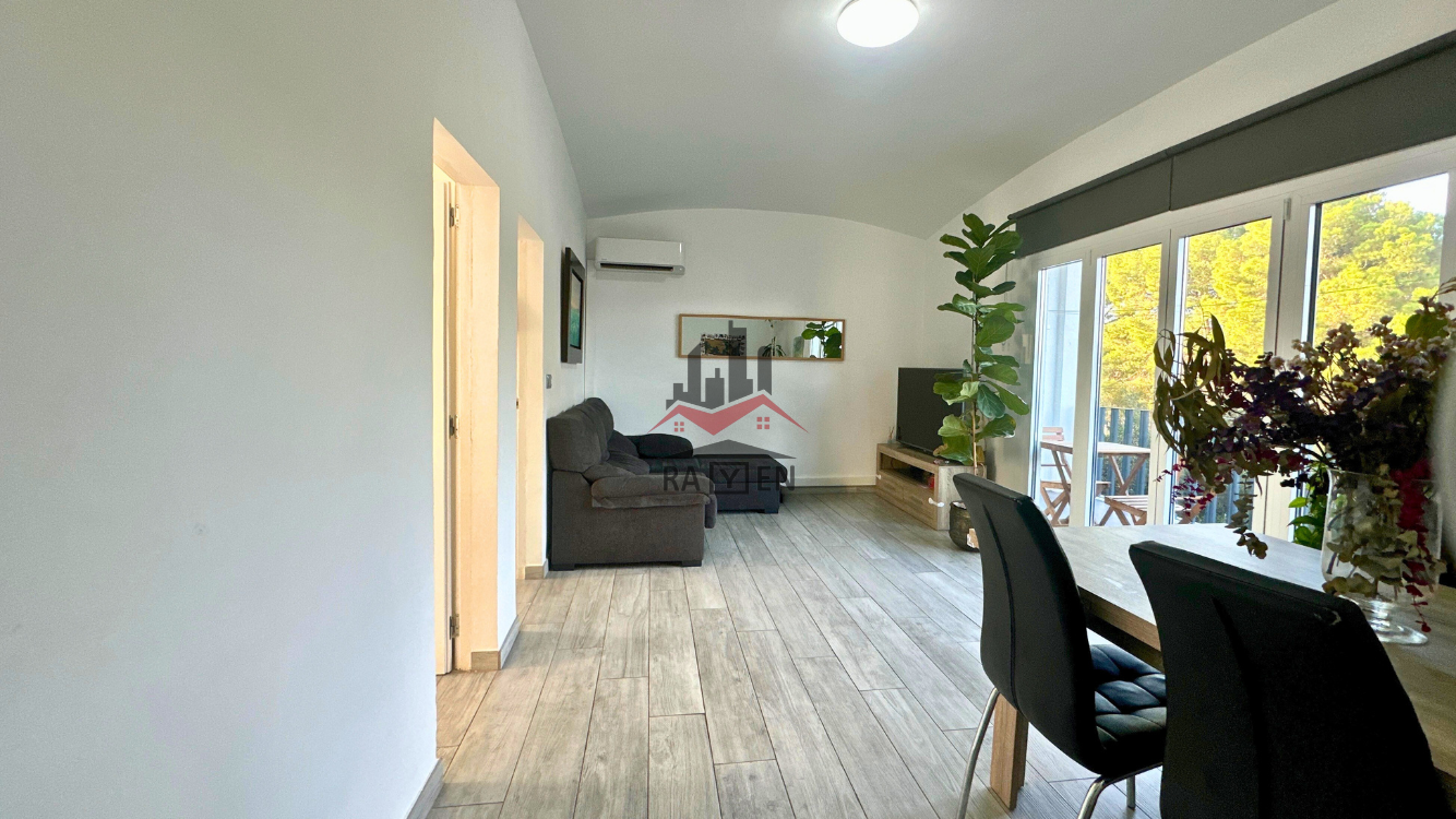 Pis en venda a de Salvador Dalí i Domènech, Eixample - Horta Capallera