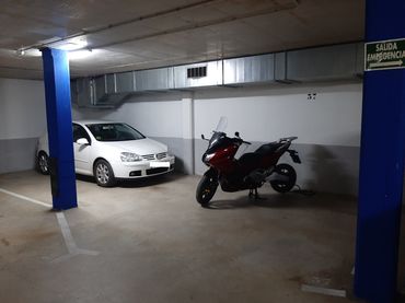 Doppelparkplatz mit Aufzug zum Verkauf in Carrer del Músic Jaume Isern 96