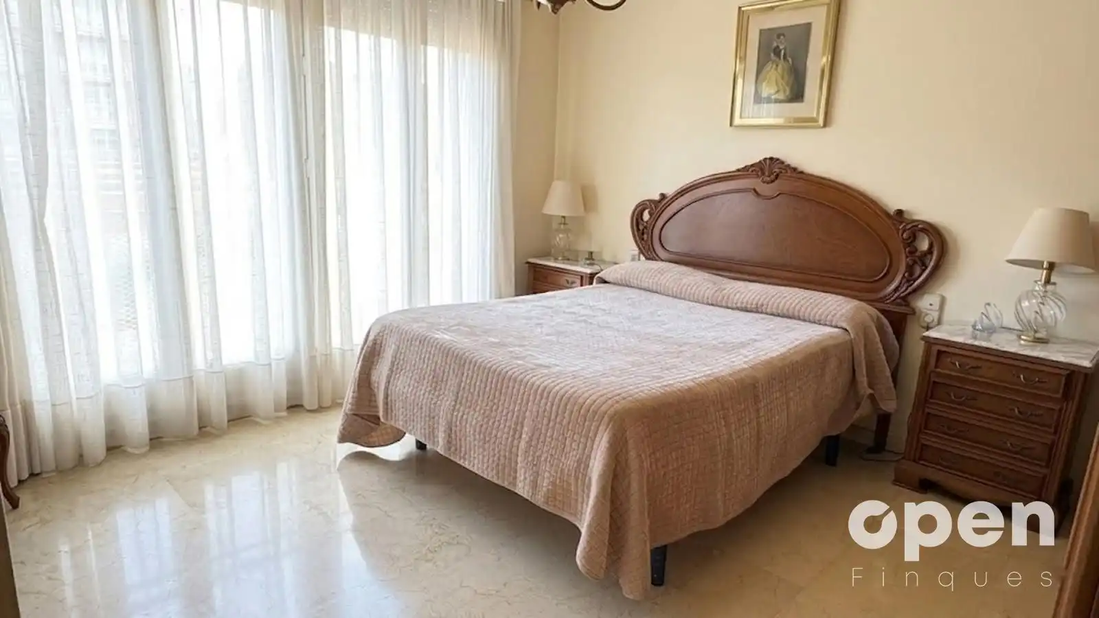 Dormitori de Pis en venda en Terrassa amb Aire condicionat, Calefacció i Terrassa