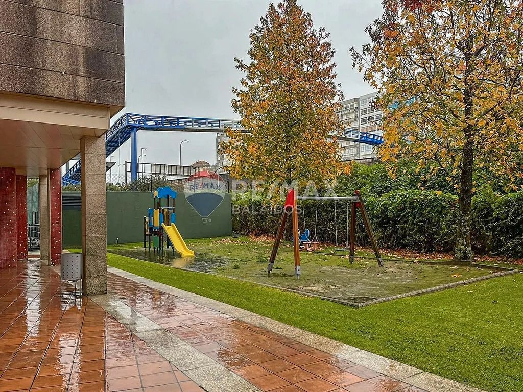 Exterior view of Flat for sale in Vigo   with Heating, Parquet flooring and Storage room