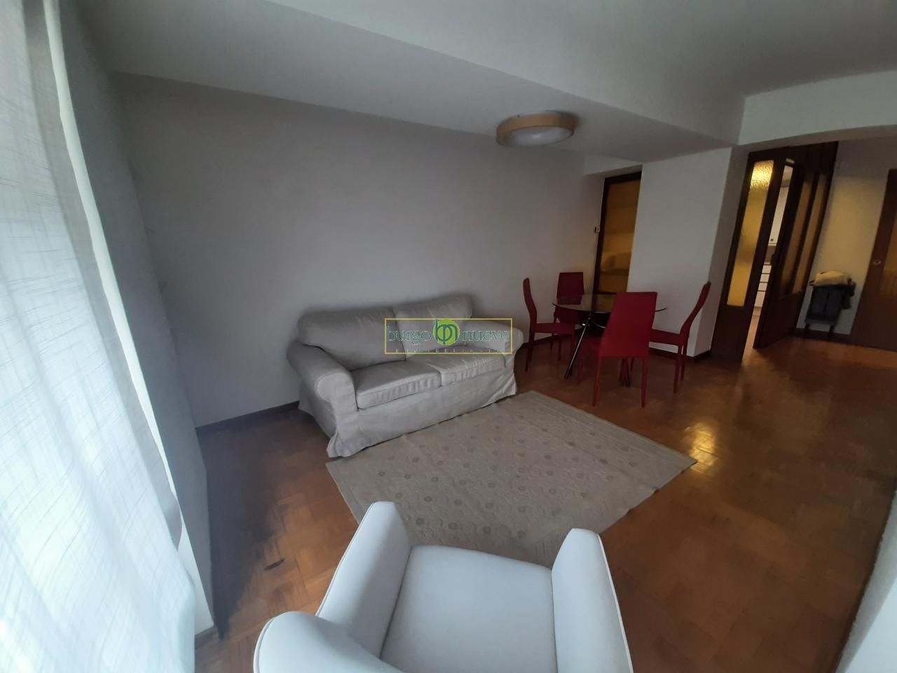 Sala de estar de Apartamento de alquiler en León Capital  con Calefacción, Parquet y Amueblado