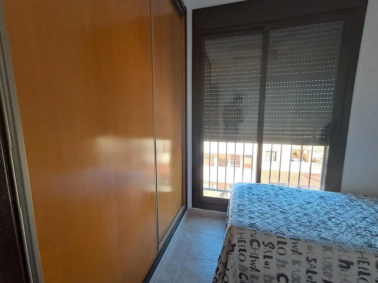 Schlafzimmer von Dachboden zum Verkauf in Águilas mit Klimaanlage, Heizung und Privatgarten