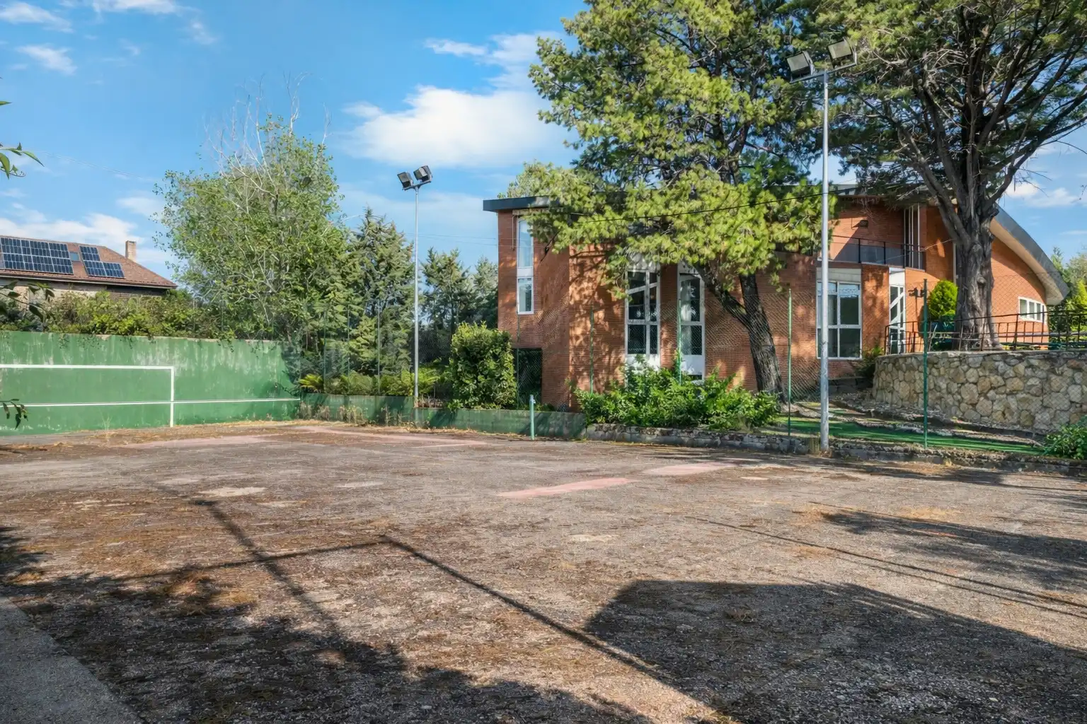 Jardí de Casa o xalet en venda en Hoyo de Manzanares amb Jardí privat, Terrassa i Piscina