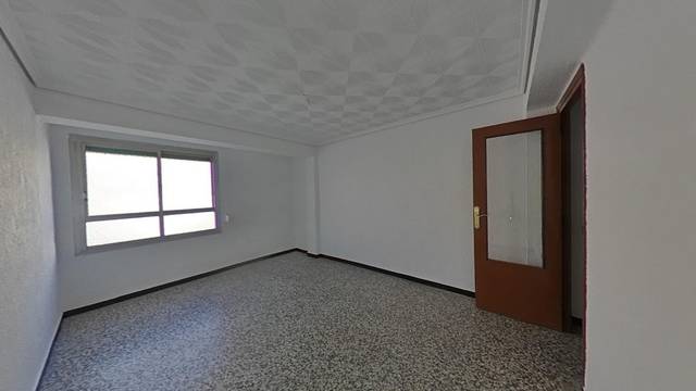 Piso en Venta en C/ Literato Azorín en Cardenal Benlloch