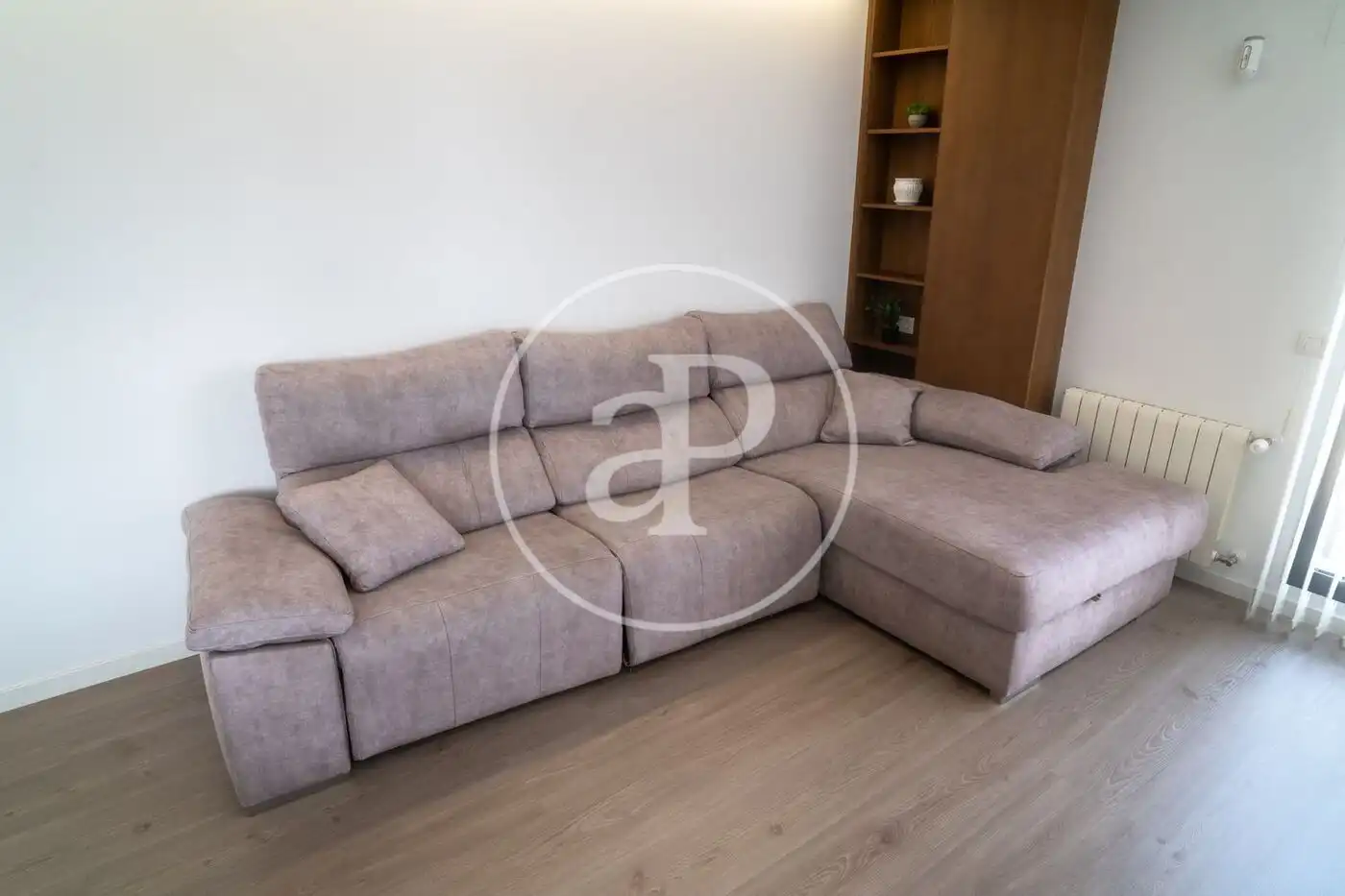 Living room of Flat for rent in Valencia  with Air Conditioner, Heating and Private garden