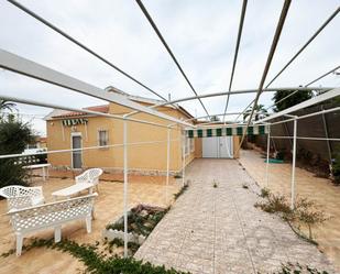 Garden of House or chalet for sale in Cartagena  with Oven, Washing machine and Microwave