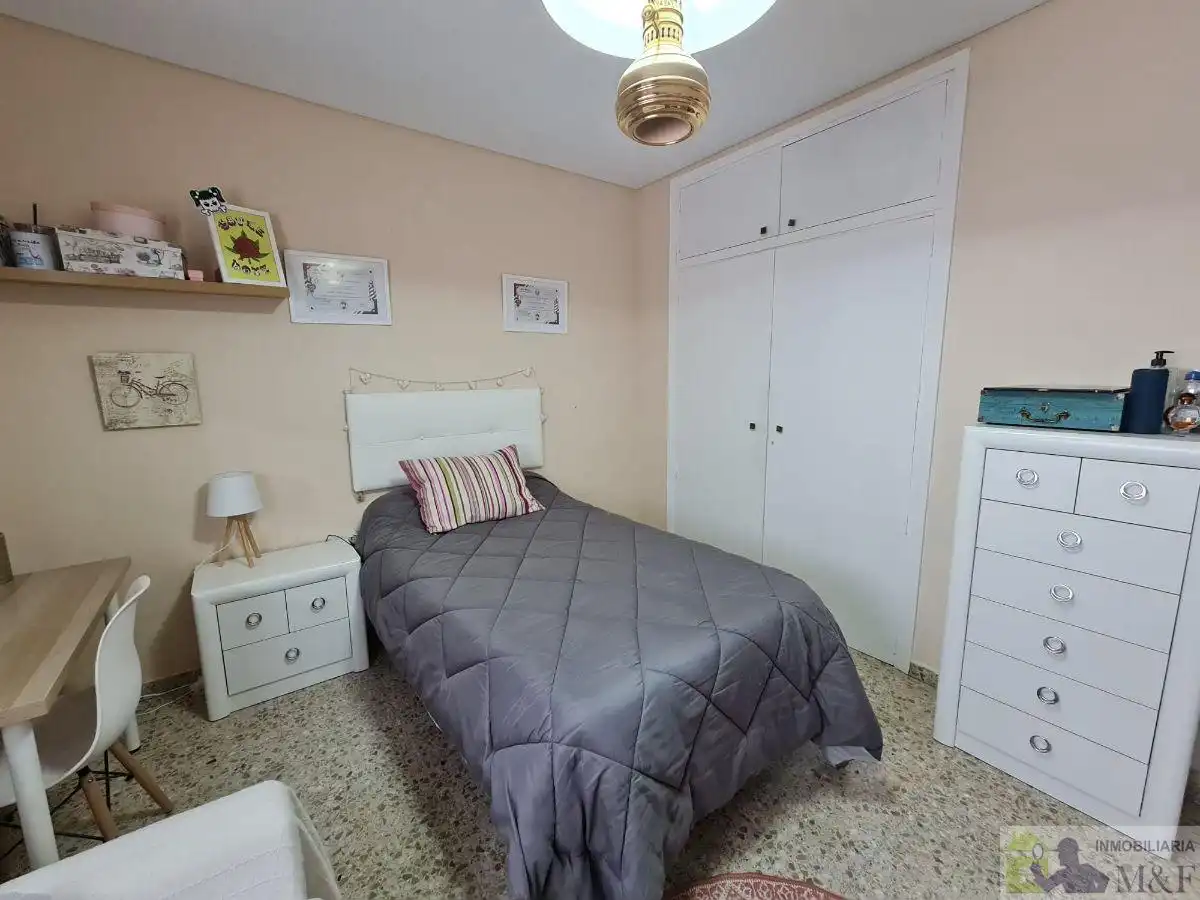 Habitación de Casa o chalet en venta en Palma del Río con Aire acondicionado, Calefacción y Trastero