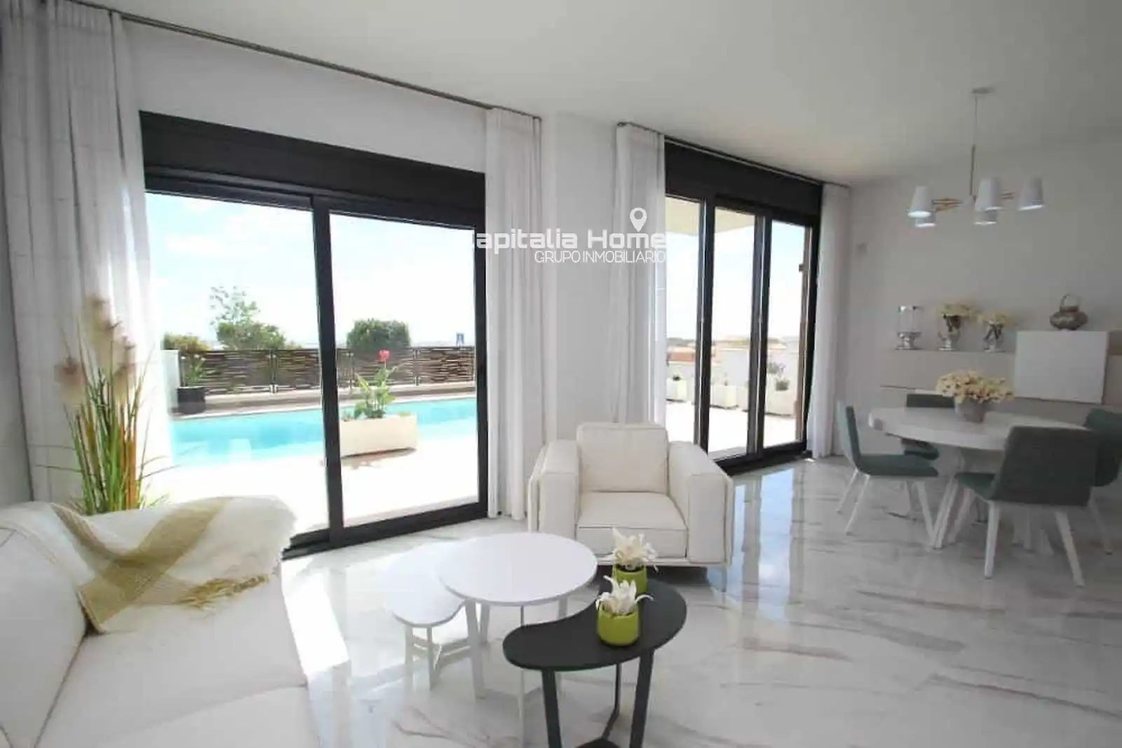 Adosado con piscina en venta en Calle Chirrines, imagen 2