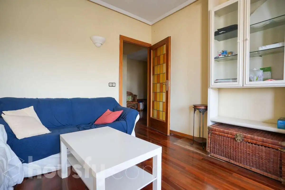 Flat for sale in Calle Santiago Rusiñol, Ciudad Universitaria