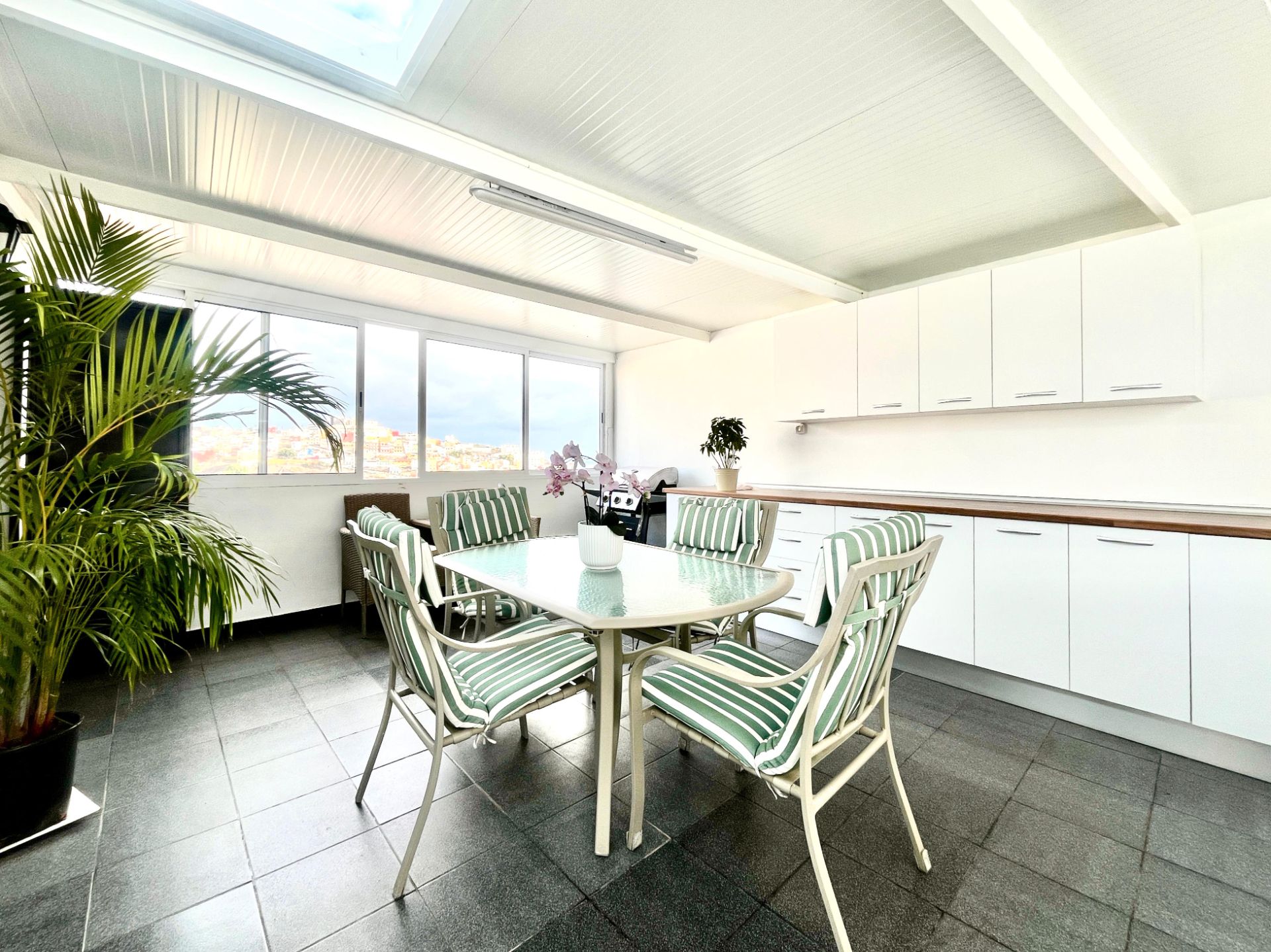 Terrace of House or chalet for sale in Las Palmas de Gran Canaria  with Furnished