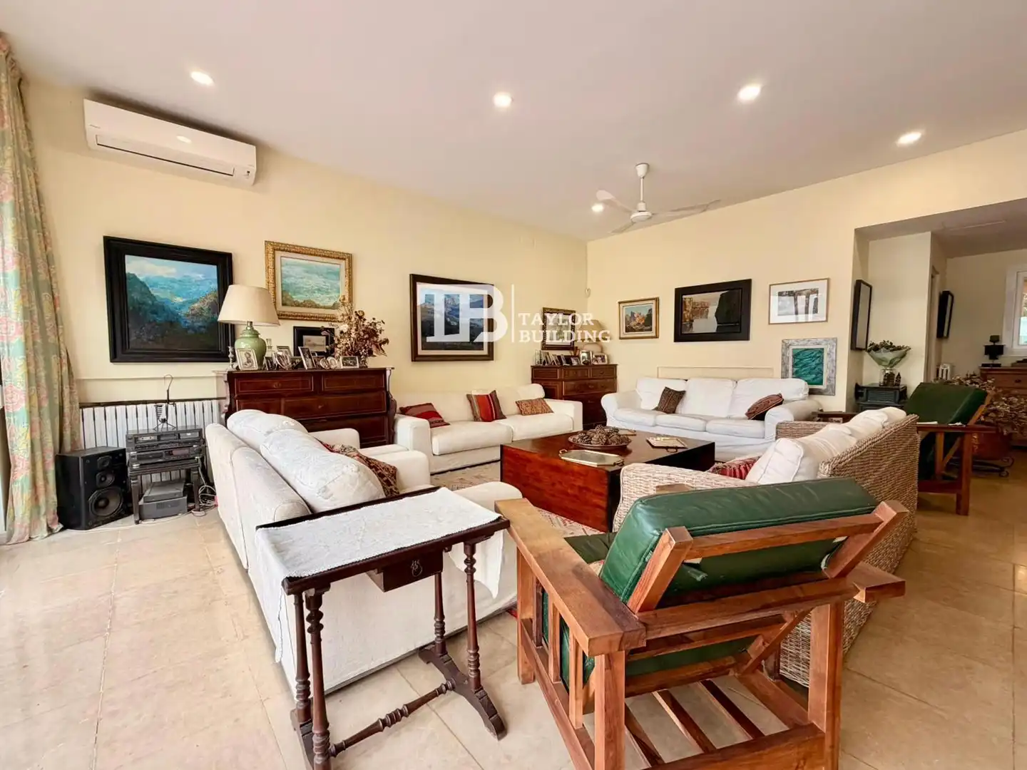 Living room of Attic for sale in Calvià  with Air Conditioner, Heating and Private garden