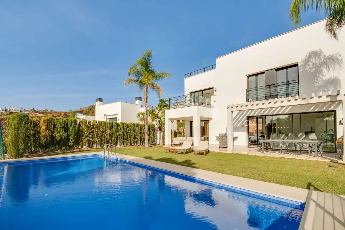 Villa mit Terrasse zum Verkauf in Calle Parque Central 5